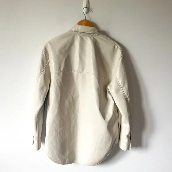 Aritzia Wilfred The Ganna Vegan Leather Shirt Jacket Shacket Cream Size Medium - Picture 6 of 8
